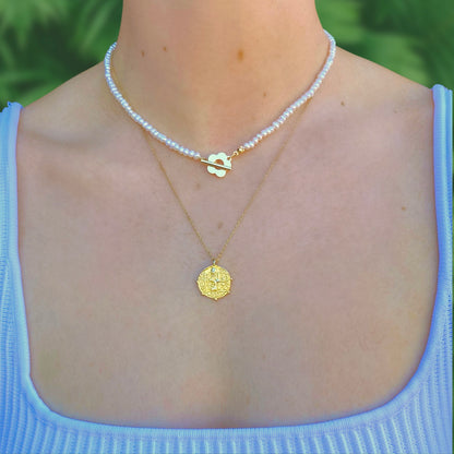 Daisy Pendant Necklace